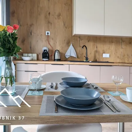 Lägenhet Kozubnik 37 *